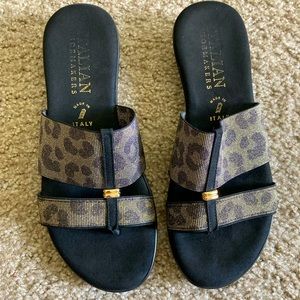Italian Shoemaker Golden Leopard sandals. Sz. 7